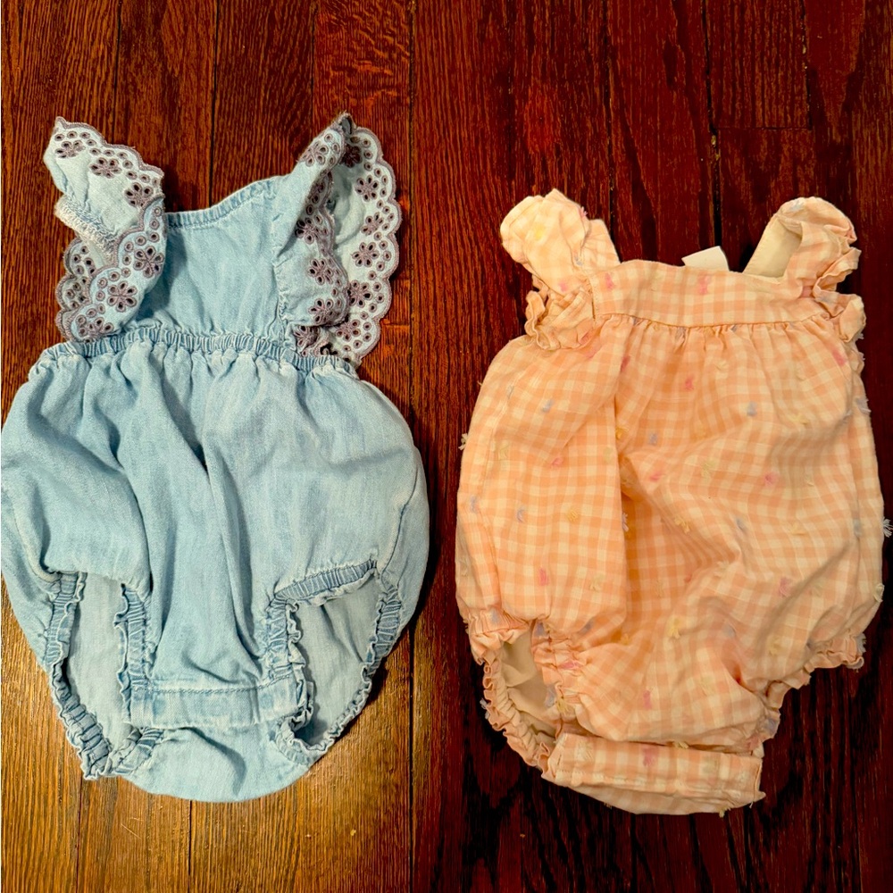 Two Gap Baby rompers in good condition. Size is 0-3